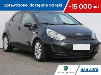 Kia Rio III Hatchback 3d 1.2 DOHC CVVT 85KM 2011