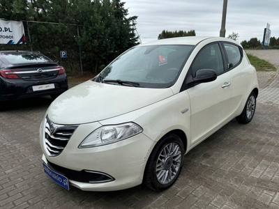 Lancia Ypsilon III 1.2 8v 69KM 2011