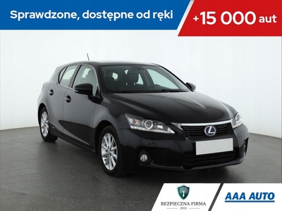 Lexus CT Hatchback 5d 200h 136KM 2012