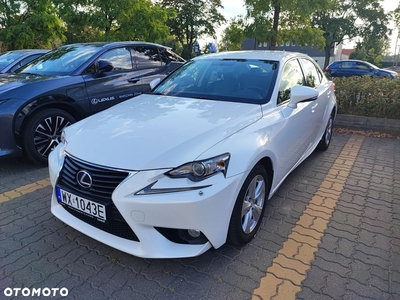 Lexus IS 300h Business