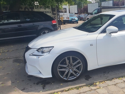 Lexus IS III 2015