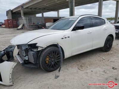 Maserati Levante 3.0 V6 GDI 350KM 2022