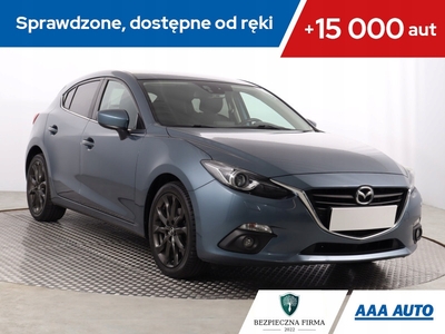 Mazda 3 III Hatchback Facelifting 2.0 SKYACTIV-G 120KM 2016