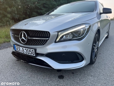 Mercedes-Benz CLA 180 AMG Line