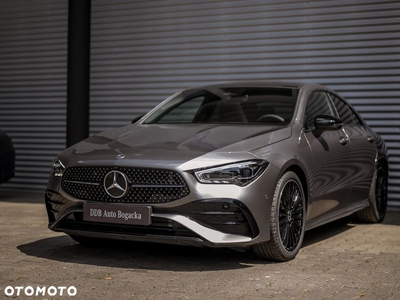 Mercedes-Benz CLA 220 4-Matic AMG Line 7G-DCT