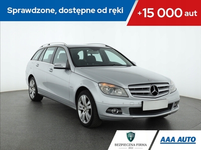 Mercedes Klasa C W204 Kombi T204 1.8 250 CGI BlueEFFICIENCY 204KM 2011