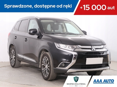 Mitsubishi Outlander III SUV Facelifting 2017 2.0 150KM 2017