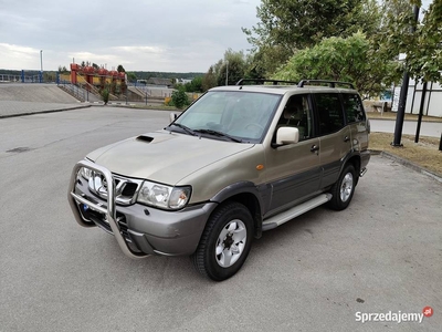 Nissan Terrano II 2002r 3.0TDI Przebieg 244tys Salon Plolska Hak 3t !