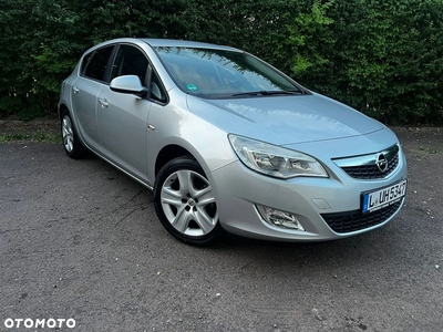 Opel Astra 1.4 Turbo Edition