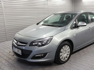 Opel Astra J GTC 1.7 CDTI ECOTEC 110KM 2013