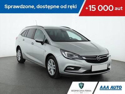 Opel Astra K Sports Tourer 1.4 Turbo 125KM 2017