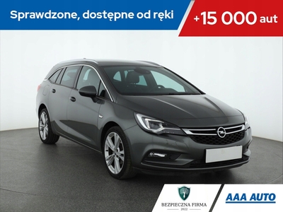 Opel Astra K Sports Tourer 1.4 Turbo 150KM 2017