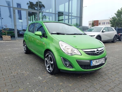 Opel Corsa D Hatchback 1.2 Twinport ECOTEC 70KM 2011