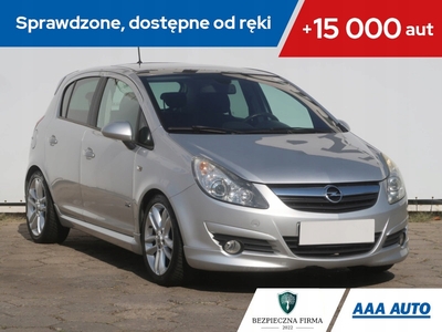 Opel Corsa D Hatchback 1.4 Twinport ECOTEC 100KM 2011