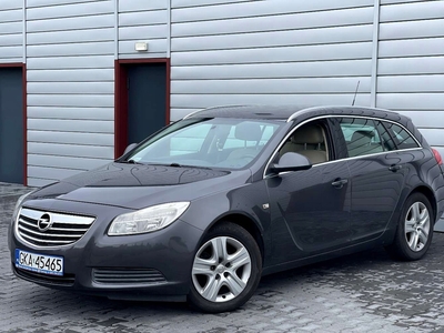 Opel Insignia I Sports Tourer 2.0 CDTI ECOTEC 130KM 2010