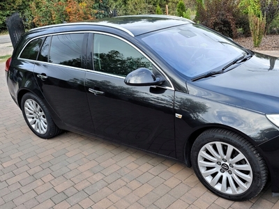 Opel Insignia I Sports Tourer 2.0 CDTI ECOTEC 160KM 2010