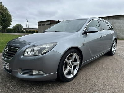 Opel Insignia I Sports Tourer 2.0 CDTI ECOTEC 160KM 2011