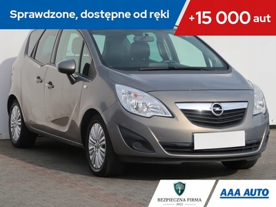 Opel Meriva II Mikrovan 1.4 Twinport ECOTEC 100KM 2011