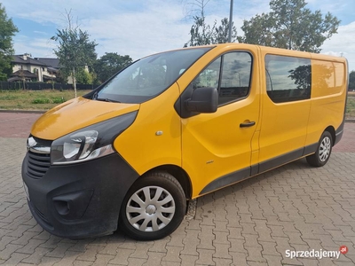 Opel Vivaro Long 2017r