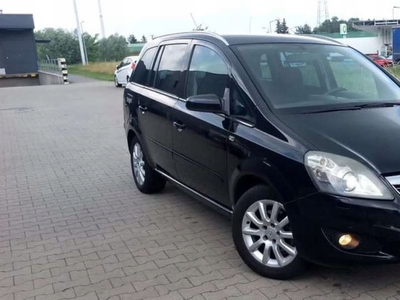 Opel Zafira B 1.8 ECOTEC 140KM 2008