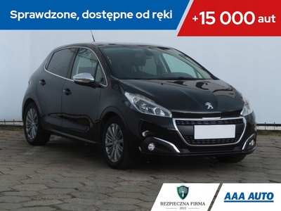 Peugeot 208 I Hatchback 5d Facelifting 1.2 PureTech 82KM 2017