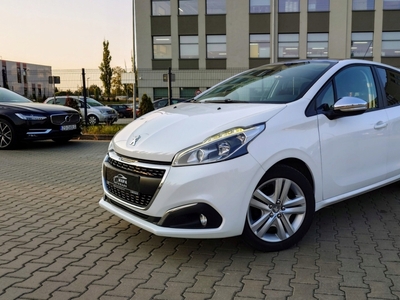 Peugeot 208 I Hatchback 5d Facelifting 1.2 PureTech 82KM 2017