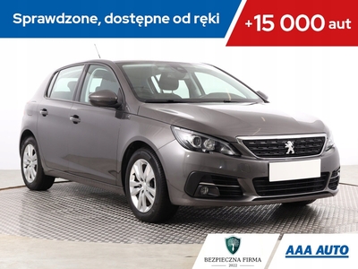 Peugeot 308 II Hatchback Facelifting 1.5 BlueHDI 130KM 2021