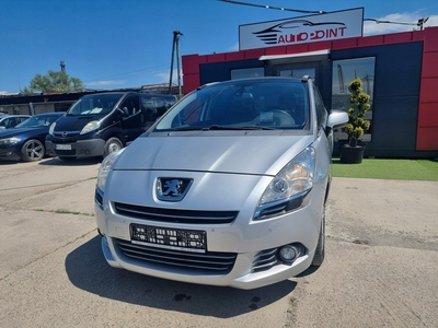 Peugeot 5008 I Minivan 2.0 HDi FAP 163KM 2011