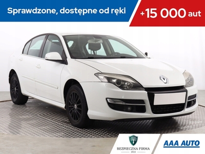 Renault Laguna III Hatchback Phase II 2.0 dCi 130KM 2012