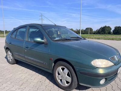 Renault Megane I Sedan 1.9 dTi 100KM 2002