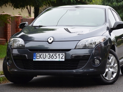 Renault Megane III Hatchback 1.6 16v 110KM 2011