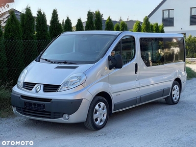 Renault Trafic 2.0 dCi 115 Combi L2H1 teilverglast