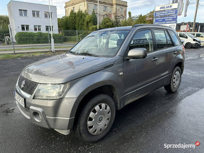 Suzuki Grand Vitara Suzuki Grand Vitara 1.9-130KM 4X4 Klina 2006 II (2005-)