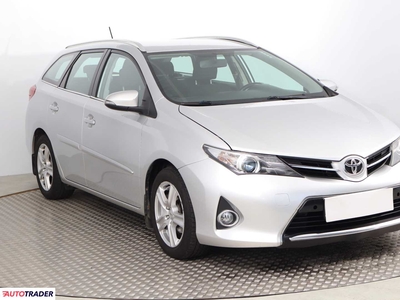 Toyota Auris 1.6 130 KM 2014r. (Piaseczno)