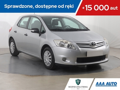 Toyota Auris I Hatchback 1.33VVT-i 100KM 2010