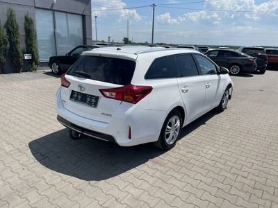 Toyota Auris II Touring Sports Valvematic 130 132KM 2014