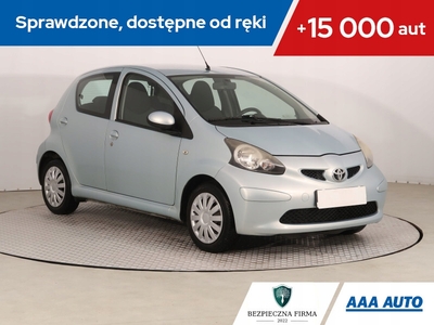 Toyota Aygo I Hatchback 3d 1.0 VVT-i 68KM 2008