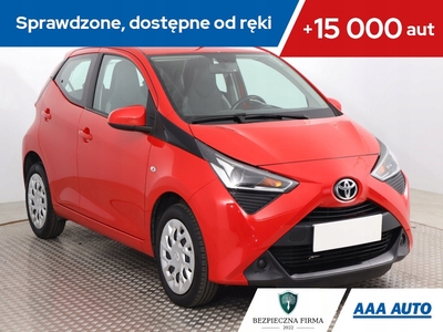 Toyota Aygo II Hatchback 3d Facelifting 1.0 VVT-i 72KM 2021