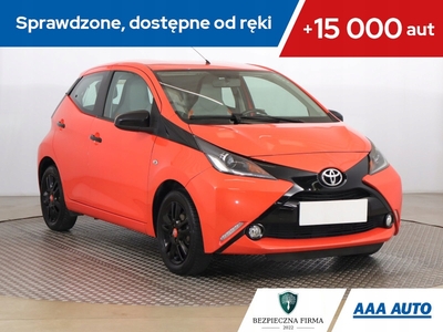 Toyota Aygo II Hatchback 5d 1.0 VVT-i 69KM 2015