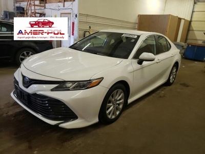 Toyota Camry IX 2019