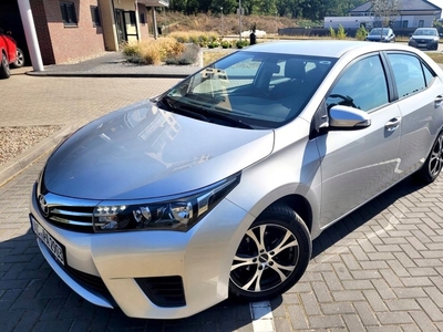 Toyota Corolla XI Sedan 1.33 Dual VVT-i 99KM 2014