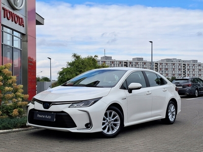 Toyota Corolla XII Sedan 1.8 Hybrid 122KM 2021