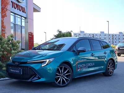 Toyota Corolla XII TS Kombi Facelifting 2.0 Hybrid Dynamic Force 196KM 2024