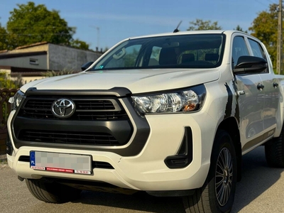 Toyota Hilux VIII Pojedyncza kabina Facelifting 2.4 D-4D 150KM 2022