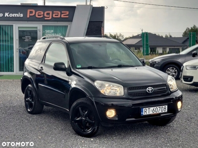 Toyota RAV4 II 2.0 i 16V 150KM 2004