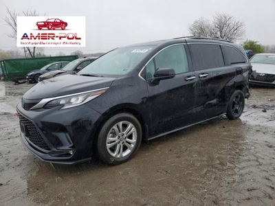 Toyota Sienna III 2022