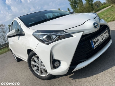 Toyota Yaris Hybrid 100 Premium