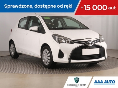 Toyota Yaris III Hatchback 5d Facelifting 1.0 VVT-i 69KM 2016