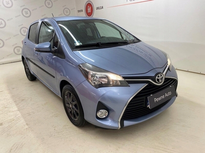 Toyota Yaris III Hatchback 5d Facelifting 1.33 Dual VVT-i 99KM 2015