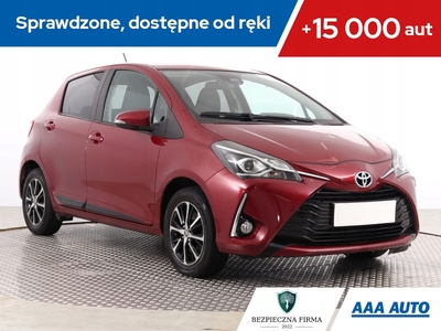 Toyota Yaris III Hatchback 5d Facelifting 2017 1.5 Dual VVT-iE 111KM 2018